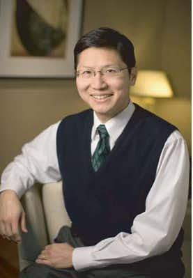 Dennis Khin-Heung Chong, MD