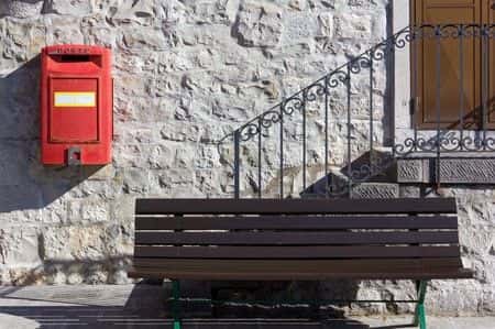 Building Codes Expert Evaluates Fall Caused by Unstable Railing
